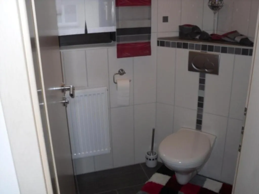 Ferienwohnungen Und Gaestezimmer Herrmann Steinbach am Wald Apartment