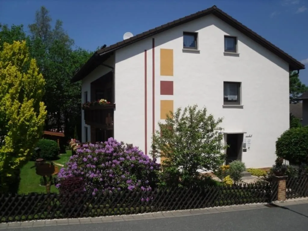 Ferienwohnungen Und Gaestezimmer Herrmann Steinbach am Wald